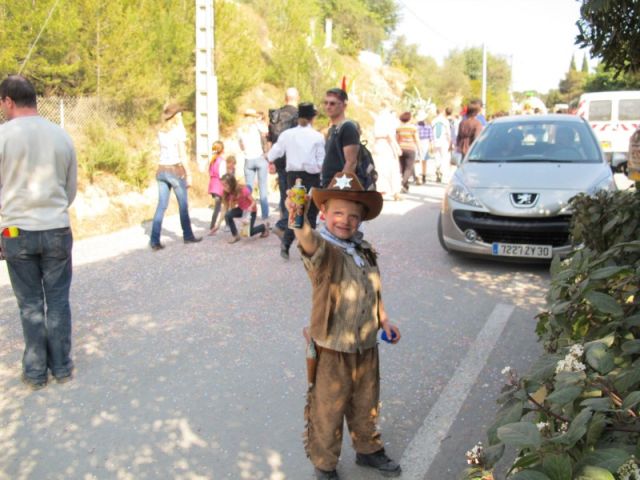 021.jpg