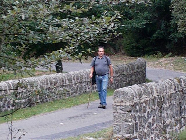 050.jpg